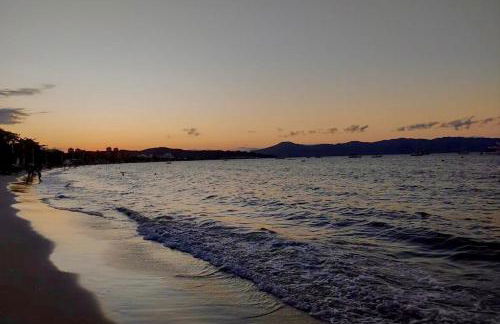 Ap 50m do Mar, no Coração da Praia de Fora - Photo 1