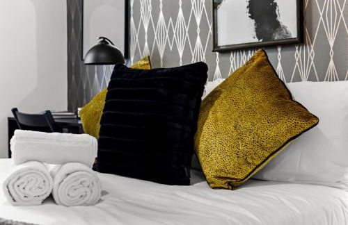 Charming 3BR Flat with Ensuite Master and Balcony - Foto 10