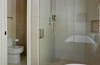 10 Acre Estate with Views Teahouse and Pickleball Court - Foto 30