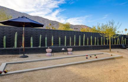 Blackhaus Suites by AvantStay – Modern Comfort in Downtown Palm Springs - Foto 10