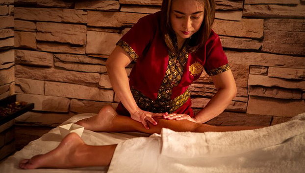 Masaje Thai & Bali de 60 min en THAI SPA MASSAGE BARCELONA - Foto 4, Masaje Balines