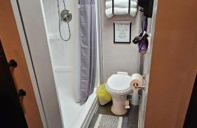 Cozy Tiny House off Mtn Loop Hwy on shared lot - Great for nerby hiking - Foto 17