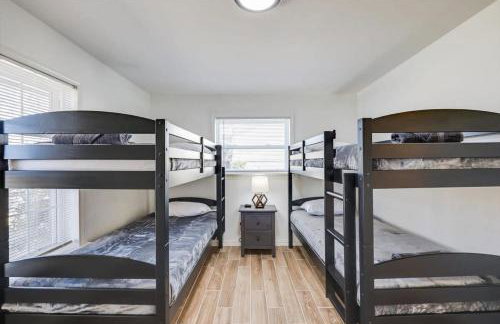 Stunning Dallas Home w Beautiful Yard Big Groups - Foto 31