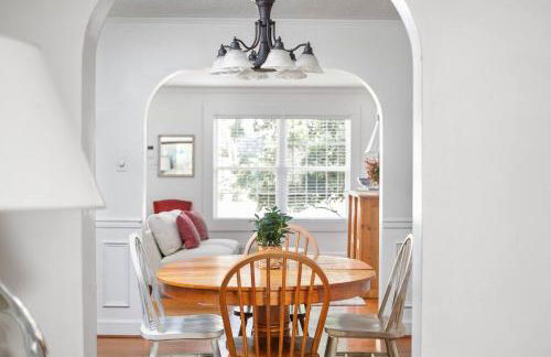 Charming Cottage | Near I-75 & Horse Park + Farms - Photo 1