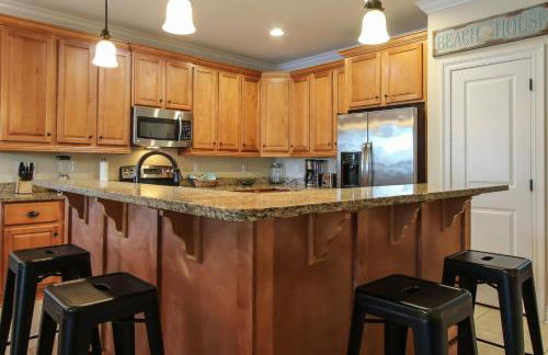 Amazing 4 Bedroom Vacation Home in The Villages of Crystal Lakes - Foto 26