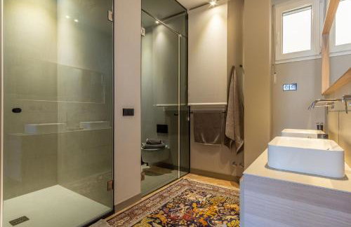 Spacious 3-Bed Apartment in Salamanca Madrid - Photo 22