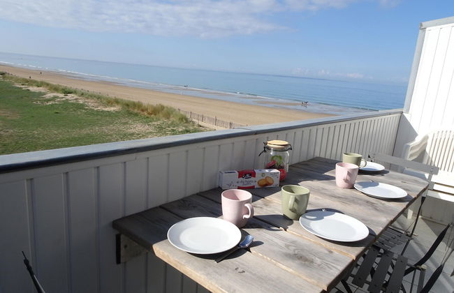 Directly on the Beach, Maisonnette Apartment With Fantastic sea View - Photo 1