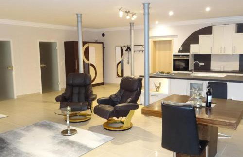 Apartment Modern eingerichtete Suite mit Terrasse by Interhome - Foto 6