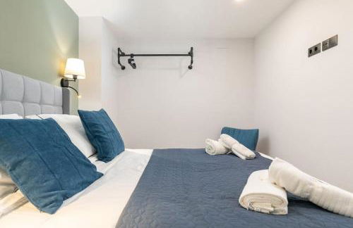 Nice new duplex in front of Palacio VistaAlegre - Photo 4