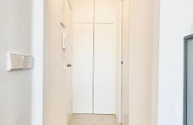 Apartament estilós i renovat a primera línia, amb vistes privilegiades! - Foto 29