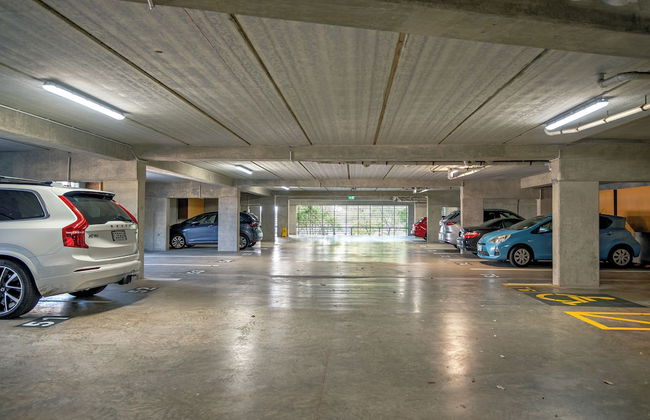 Beachpoint Apartments - Foto 32