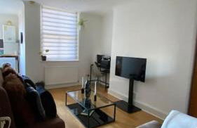 2 Bedroom Flat in Camberwell Green - Central Location with excellent connections to tourist attractions and main London airports - Photo 19