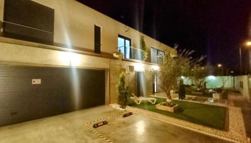 Chalet con piscina y jardín, no fumadores ni fiestas - Foto 5