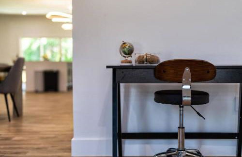 The Gateway - 6BED W Two Houses GameRoom & Pool - Photo 34