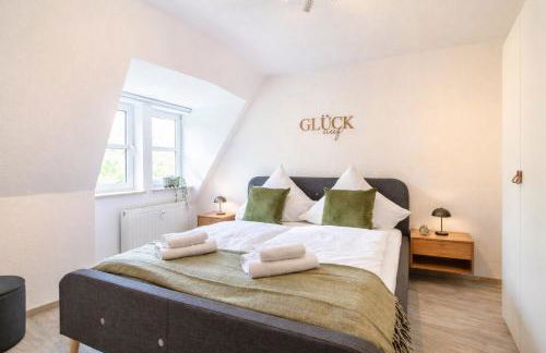 ErzGlück Apartment I WLAN I Küche I Stellplatz I 4P - Foto 8
