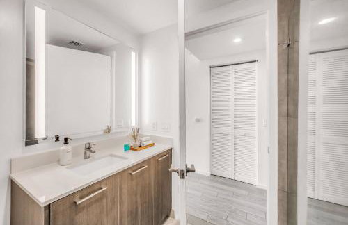 Casas Collection - Luxury High-Rise Condos - Downtown Miami - Pool & Gym - City & Ocean Views - Foto 16