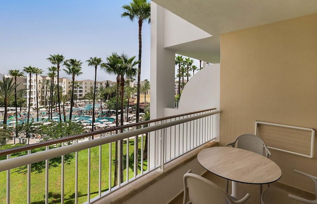 Protur Safari Park Aparthotel - Photo 10