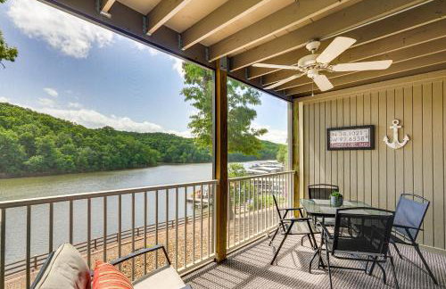 Lake & Pool Access: Lazy Days Condo w/ Balcony! - Foto 1