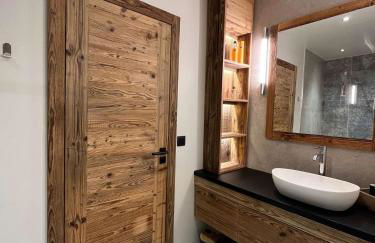 Les Hirondelles de Bellevue - spacieux logement avec cheminée - Foto 18