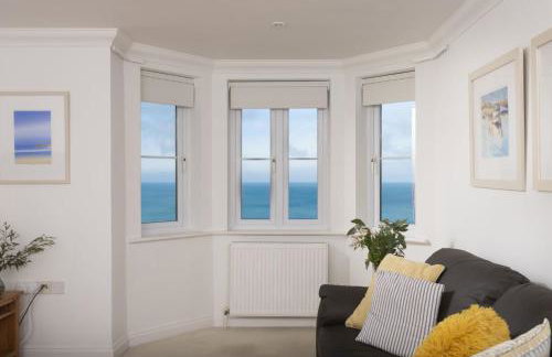 Bay View, Compass Point, Sea Views, Free Parking and WiFi - Foto 9