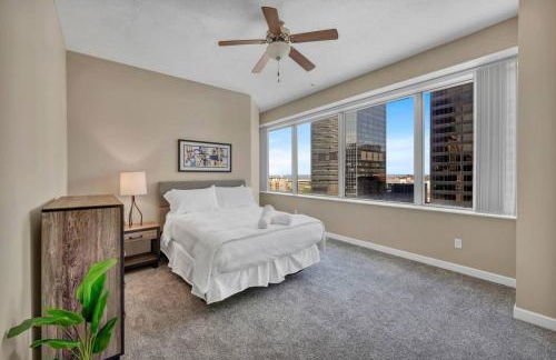 LAKE VIEWS | Paid Parking | Downtown | Gym - Foto 20