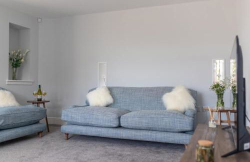 La Roche-Barn with hot tub on the Welbeck estate - Photo 13