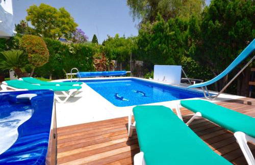 High Quality, Spacious, 4 Bedroom private Villa - Photo 9