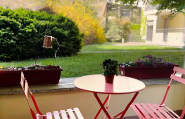 Laura s garden - romantic place and private parking - Photo 3