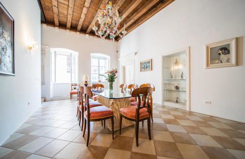 SUNce Palace Apartments with free offsite parking - Foto 20