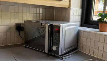 Modern 3-Bed Townhouse & Balcony - Foto 5