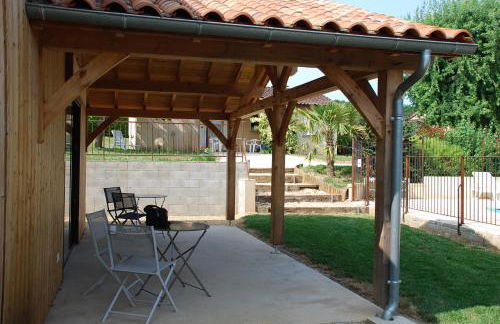 Village de Gîtes Le Châtenet - Foto 6