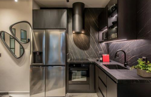 Maison Aqua Suite with Private mini pool jacuzzi - Photo 10