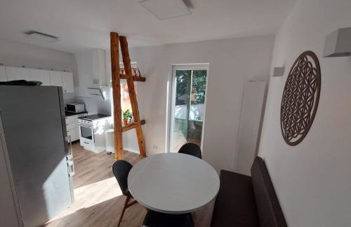 City Residenz Jena - modern, groß, ruhig, zentral, 2 Balkone, 4 Zimmer, Küche, Bad - Foto 1