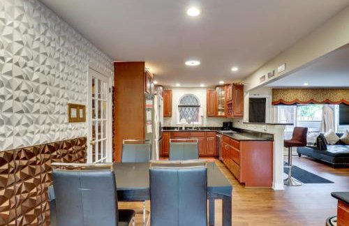 'Hidden Paradise' on 5 Acres w/ Hot Tub & Deck! - Foto 9