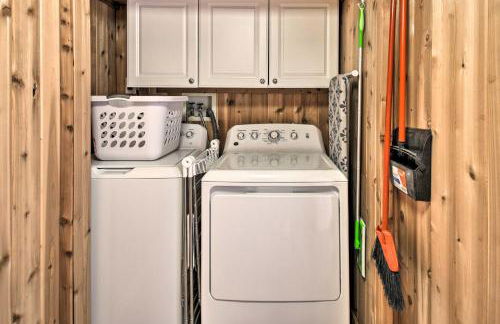 Chincoteague House with Enclosed Porch and Deck - Foto 26