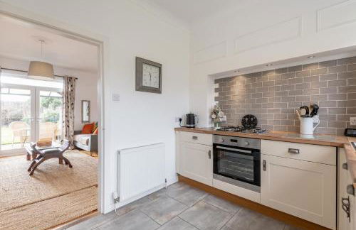 Heather Cottage, 2 bedroom in Comrie - Photo 11