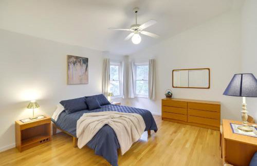 Modern and Spacious Home - 6 Mi to Dtwn South Bend - Foto 23