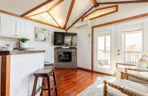 Serene Vineyard•Deck, Pickleball, Views~ Near Town - Foto 9