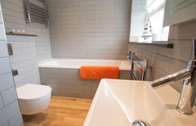 Beach Breeze Croyde 2 Bed, Sleeps 4-5, Sea Beach Views - Foto 13