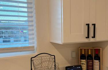 Beach Paradise- 4 min walk from beach - Foto 16