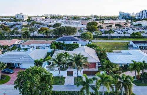 Lynoras Luxe Estate 3 bedroom 3 bath with Modern Design and Heated Pool - Foto 83