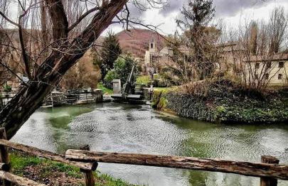 Locazione Turistica al Castello di Scopoli, situata tra Pale e Rasiglia sulla via Francigena a due passi da Sellano Foligno Assisi e Spoleto - Photo 28