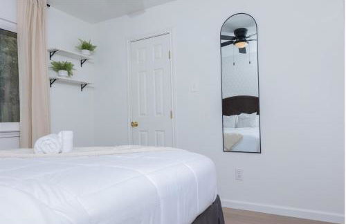 Cozy, Round Rock Retreat, Modern, Sleeps 10 - Foto 30