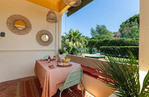 Maison Tropézienne en plein centre avec jardin et piscine - Photo 13