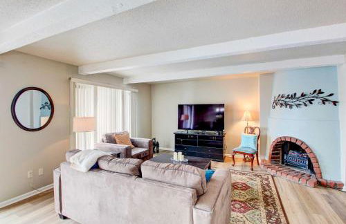 Pleasant Condo - 14 Mi to Dtwn Kansas City - Foto 1