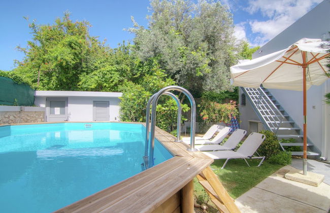 Authentic 10 Person Villa Near the Sea - Foto 20