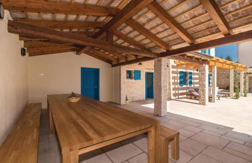 Nine-Bedroom Holiday Home In Bokordici - Foto 14