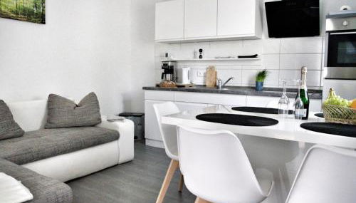 Holiday Home mit Garten- Grill und Terrasse by Interhome - Foto 2