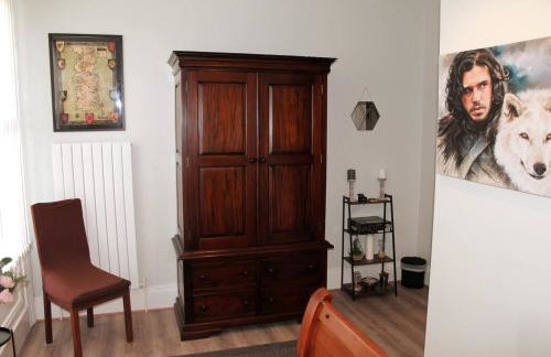 4 Bed Boutique House Lisburn Road - Foto 48