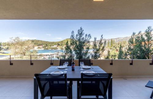 The Island Home - Korkya Luxury Apartments - free garage parking - Foto 31